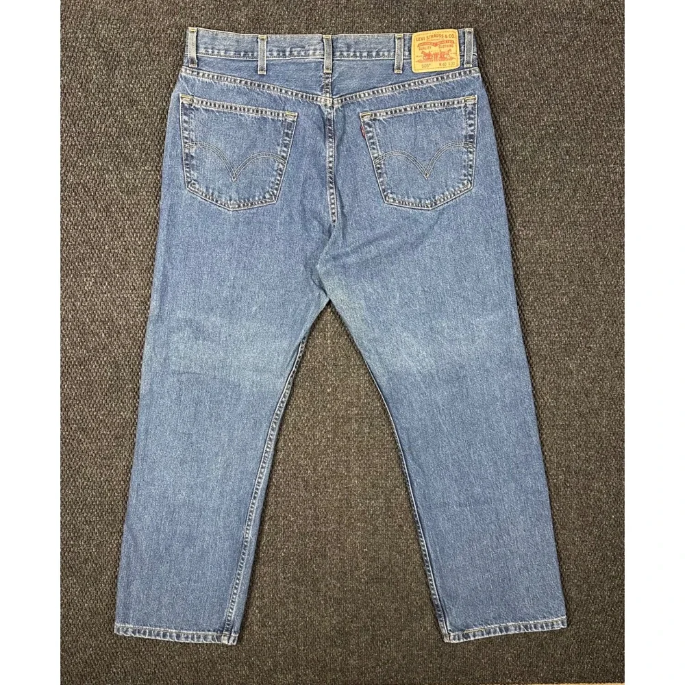 Vintage Y2K Levi's 505 Jeans Mens 40x30 Regular Fit Medium Wash Denim 2004